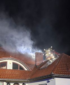 Zwęglone zwłoki w domu. Żona ofiary z zarzutami