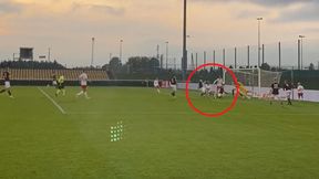 Pudło roku?! Polak nie trafił do bramki z metra (WIDEO)