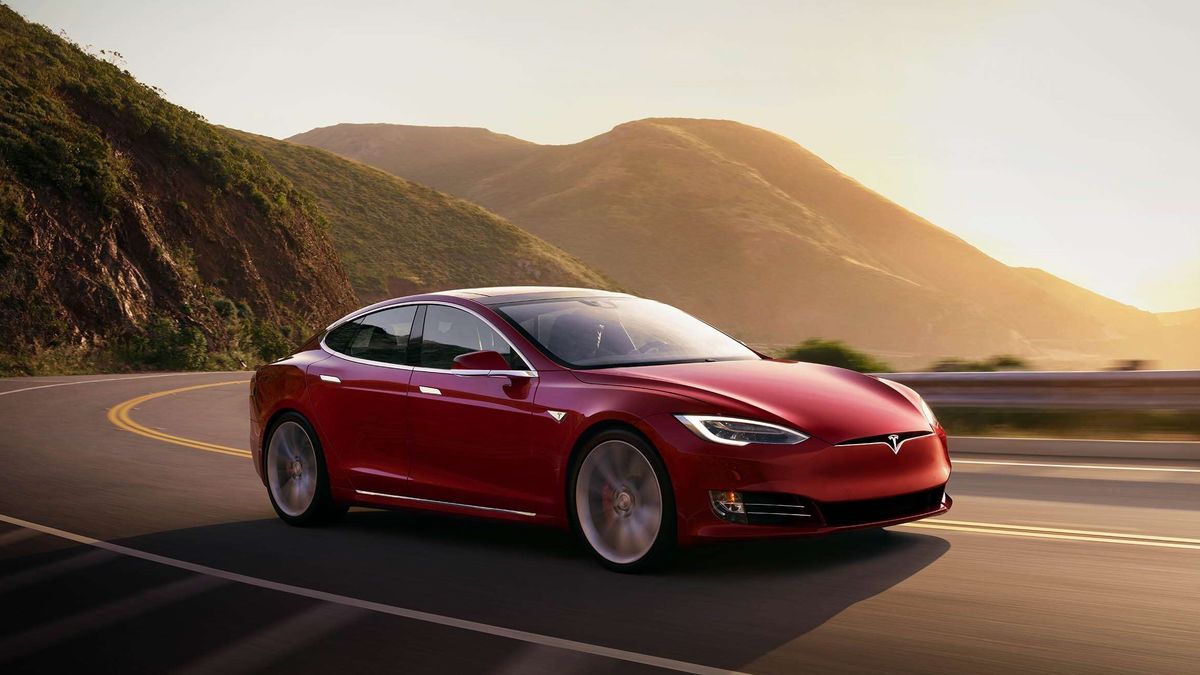 Pomysł zamontowania silnika Wankla w nietuzinkowym aucie nie jest dla autora niczym nowym