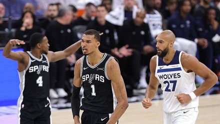Potężna odpowiedź Wembanyamy i Spurs