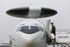 W Warszawie wylądował AWACS. Takie maszyny patrolują przestrzeń NATO [ZDJĘCIA]