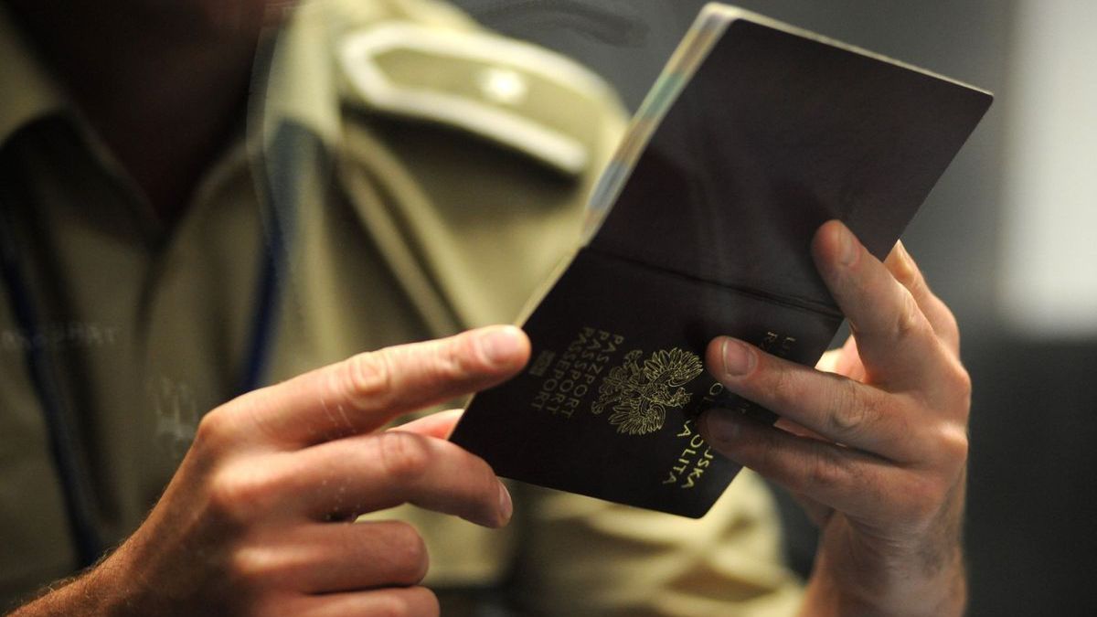 Jeśli wsiądziemy do samolotu, informacje o nas na pięć lat trafią do bazy służb