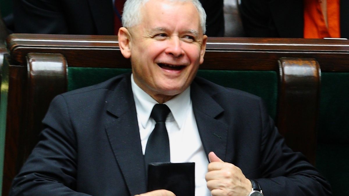 Propozycję 1000+ zgłosił Janusz Szewczak, poseł PiS. Rząd nic o niej nie wie, ale być może słowa Szewczaka to echo Kaczyńskiego?