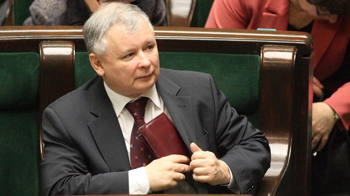 Jarosław Kaczyński przekonuje, że znajdą się dodatkowe pieniądze dla emerytów.