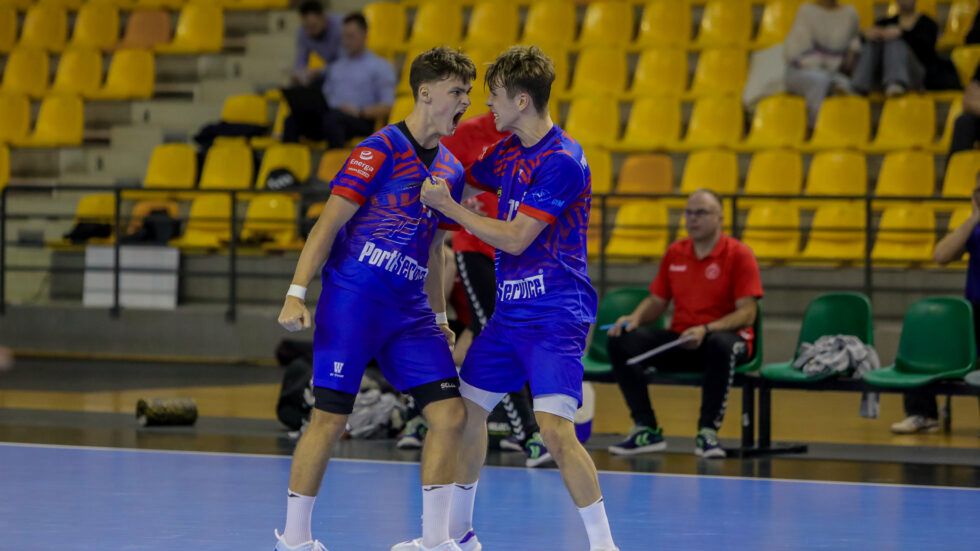 Materiały prasowe / Materiały prasowe / ZPRP / Na zdjęciu: zawodnicy Port Service Wybrzeża Gdańsk