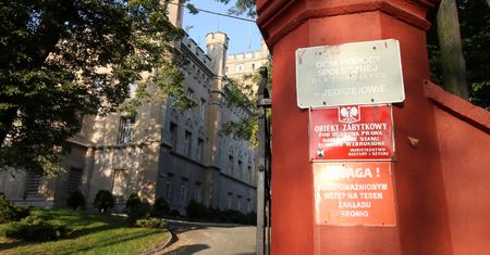 Koronawirus w tych miejscach uderza ze zdwojoną siłą. "Idziemy w kierunku masowości"