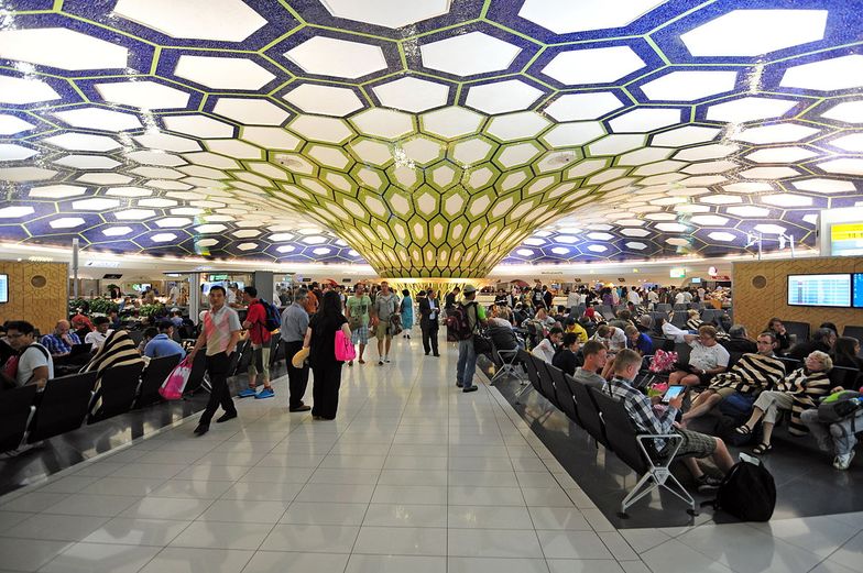 Lotnisko w Abu Zabi może obecnie obsłużyć 20 mln pasażerów rocznie. Po rozbudowie - o 10 milionów więcej.