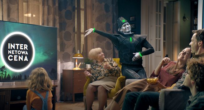 „Elektronika w internetowej cenie” od Wielkiego Ole w kampanii reklamowej OleOle.pl (wideo)