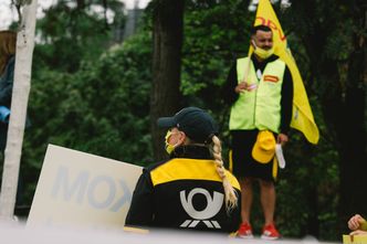 W całych Niemczech strajkują pocztowcy. Żądają rekompensaty za inflację