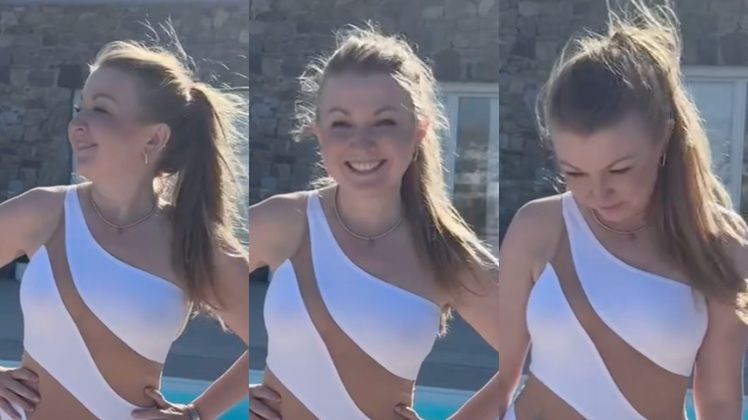 Mama Ginekolog pochwaliła się sylwetką w kostiumie kąpielowym