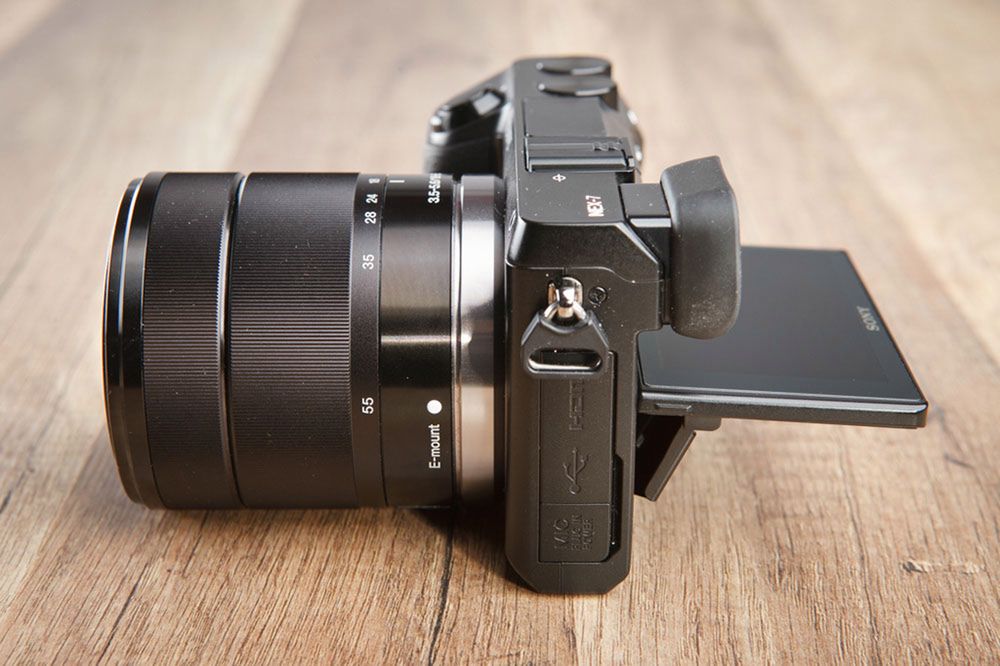 Sony NEX-7 - kompaktowy profesjonalista [test] 4