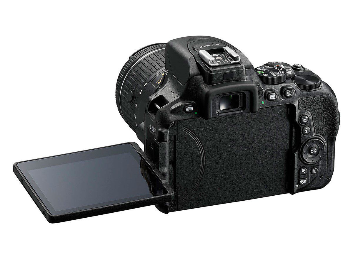 Nikon D5600 - delikatna ewolucja popularnej lustrzanki 4