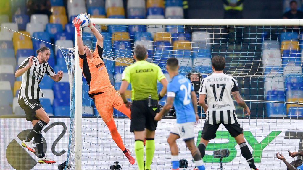 Zdjęcie okładkowe artykułu: Getty Images / Daniele Badolato - Juventus FC / Na zdjęciu: Interwencja Szczęsnego w meczu z Napoli