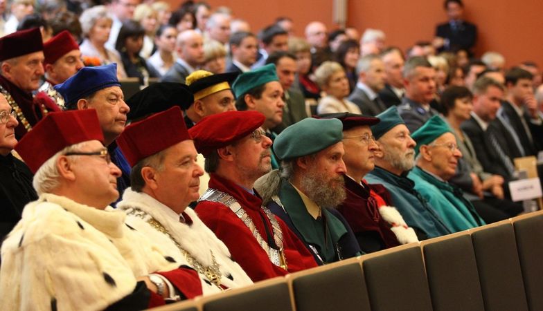 Miliard złotych więcej na naukę jeszcze w tym roku