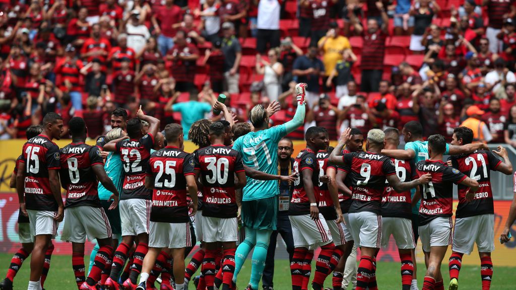 Zdjęcie okładkowe artykułu: Getty Images / Alexandre Schneider / Na zdjęciu: piłkarze Flamengo Rio de Janeiro