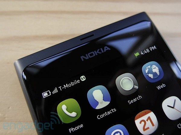 Nokia N9 | fot. engadget