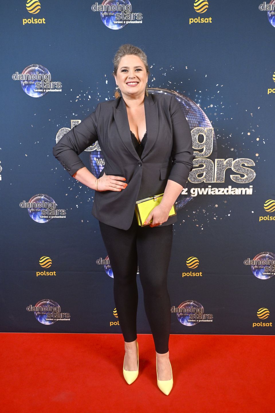 Elżbieta Romanowska zamiast eleganckich spodni włożyła legginsy 