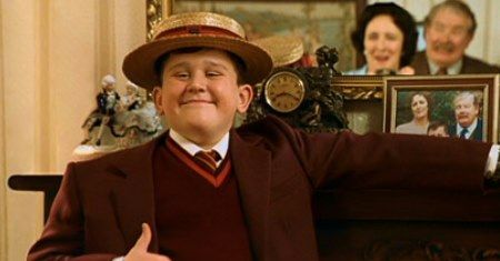 Harry Melling: Podły tłuścioch z ''Harry'eo Pottera'' bardzo wydoroślał