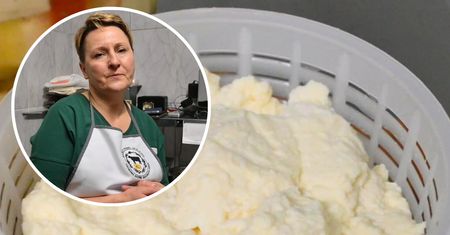 Robi sery, którymi wszyscy się zachwycają. Mówi, z czego zrobić najlepszy