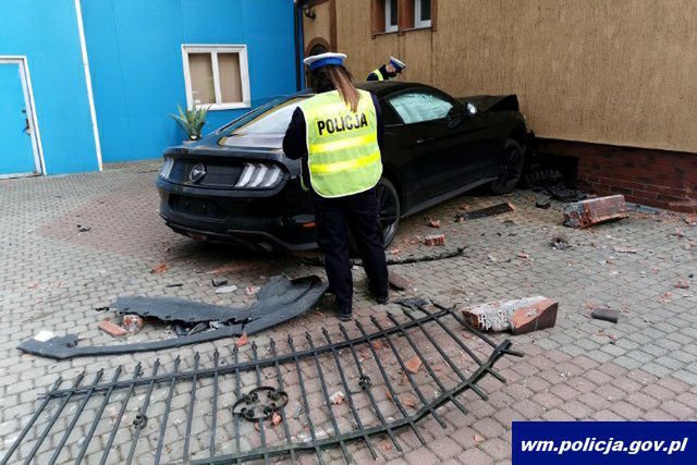 Szczytno. 29-latek potrącił 1,5-roczne bliźnięta. Jedno zmarło