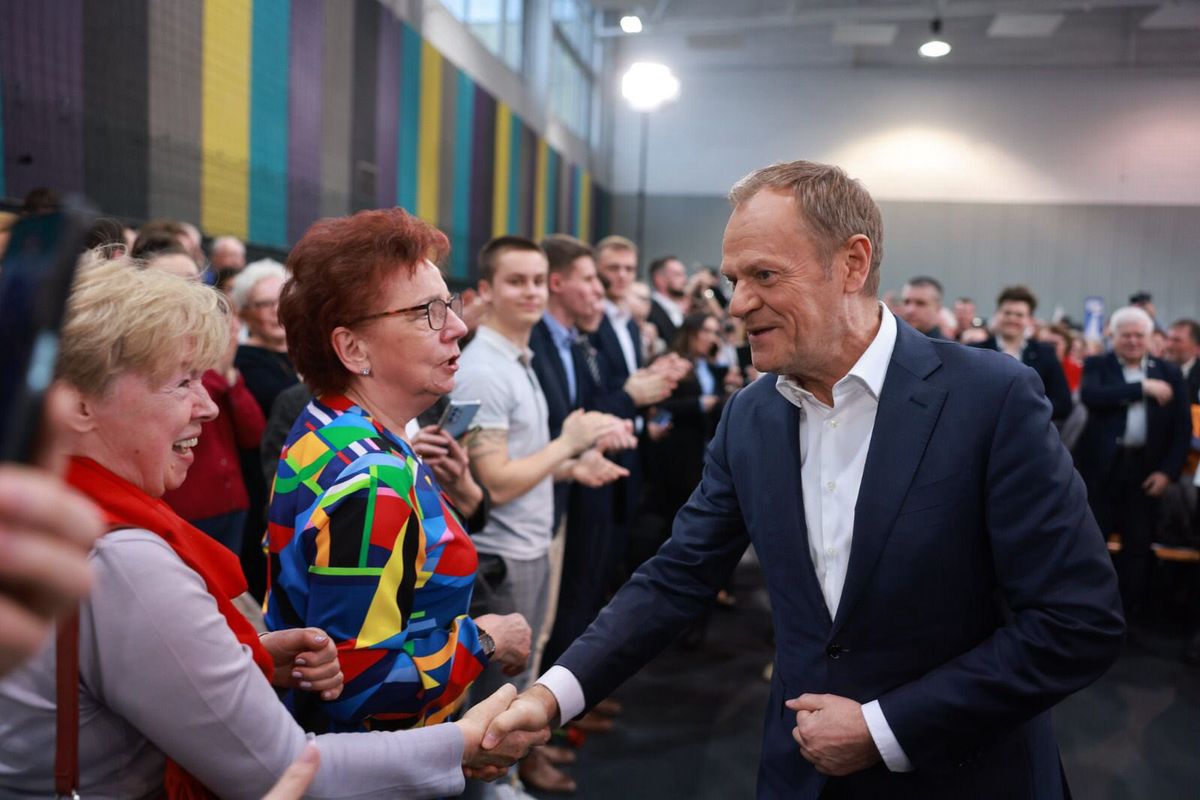 Donald Tusk licytuje się z PiS? Zdania są podzielone