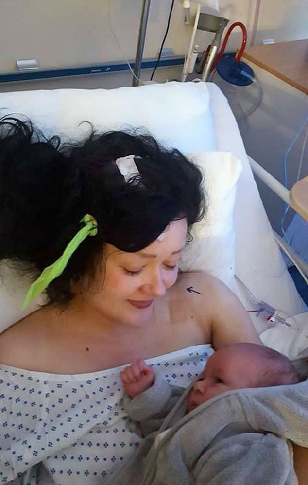 Młoda mama umiera na raka. Każdego dnia żegna się z synkiem