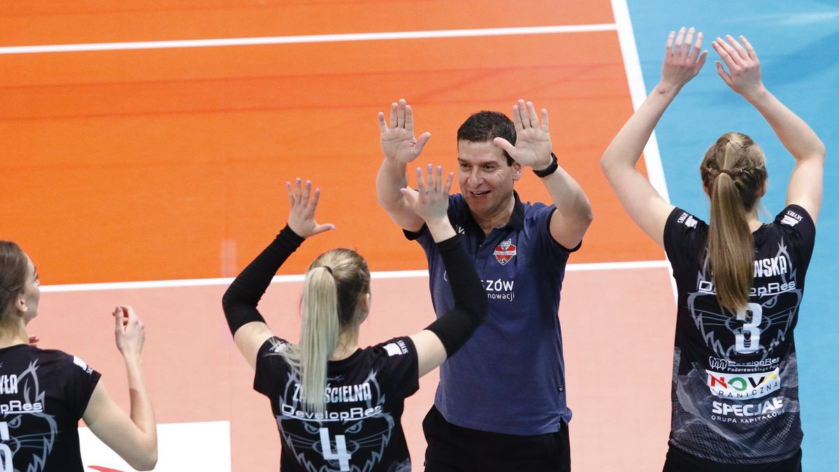 WP SportoweFakty / Justyna Serafin / Na zdjęciu: trener Lorenzo Micelli