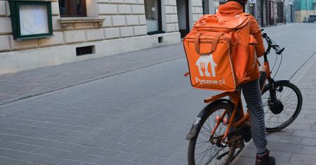 Będą zmiany w Pyszne.pl. Platforma reaguje na reformę PIP