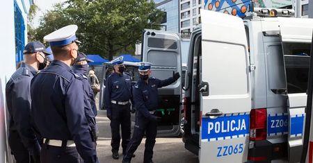 Uwaga kierowcy. Drogówka była na zakupach. Miejcie się na baczności