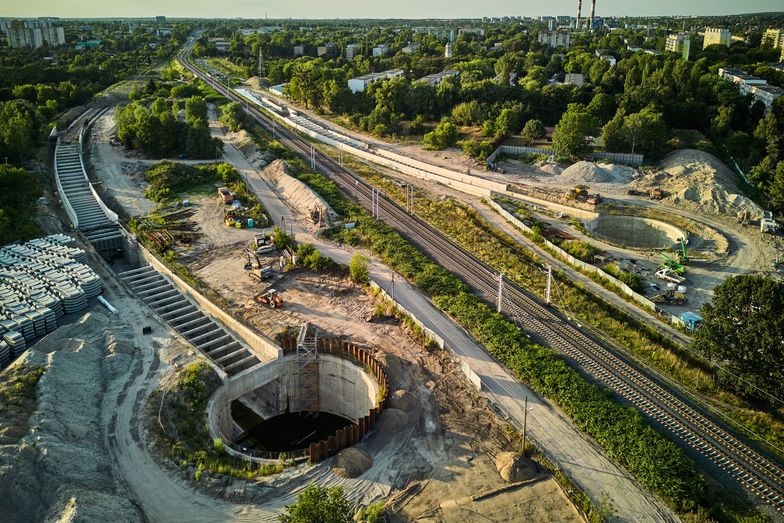 15.07.2023 Lodz , inwestycja PKP - PLK, komora startowa. Tunel Srednicowy - komora startowa Zniwna ( kierunek Lodz fabrycza ) . Budowa podziemnego tunelu kolejowego .
Fot. Tomasz Stanczak / Agencja Wyborcza.pl
Fot. Tomasz Stanczak / Agencja Wyborcza.pl
inwestycje