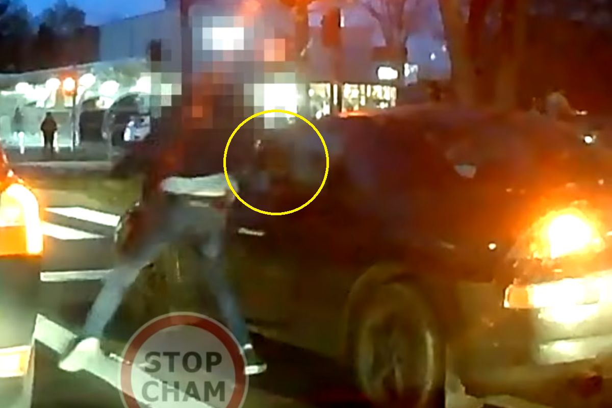 Awantura na drodze w Krakowie. Kierowca wyjął gaz