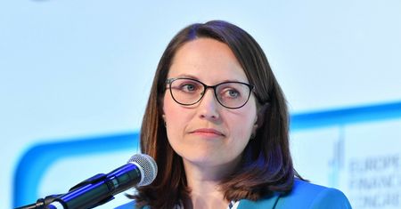 Minister finansów zapowiedziała dużą zmianę. Zaczynamy oszczędzać
