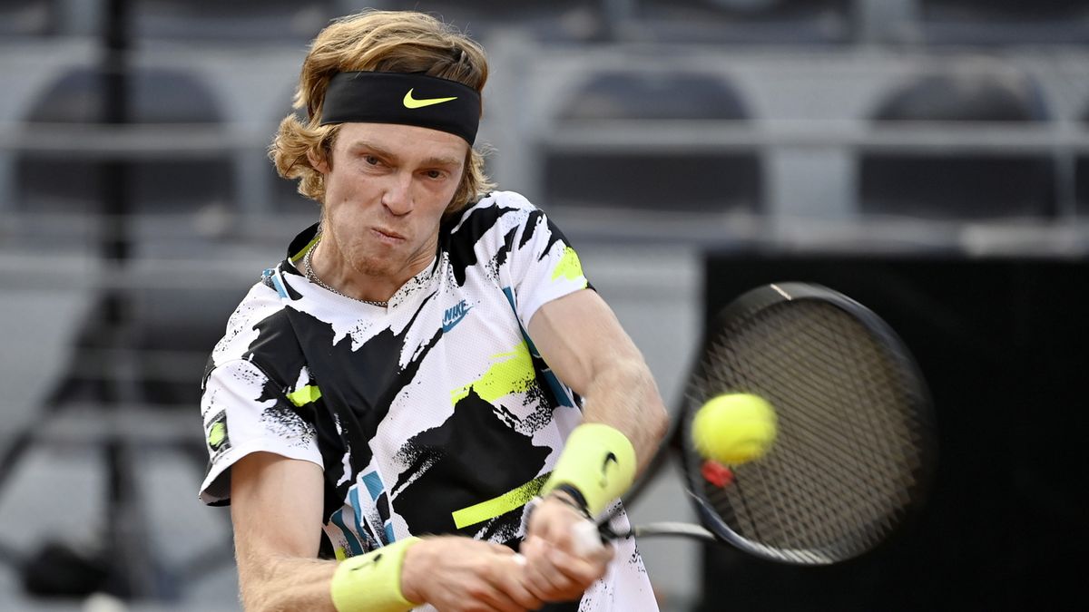 PAP/EPA / Riccardo Antimiani / Na zdjęciu: Andriej Rublow