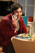 Gwiazdor ''Teorii wielkiego podrywu'' w serialu Mindy Kaling