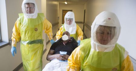 Epidemia eboli w USA. Kolejny pracownik służby zdrowia zarażony