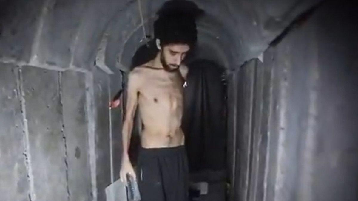 Evyatar David, jeden z izraelskich zakładników, na nagraniu