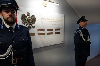 Olsztyn: Pamięć, która trwa. Tablica ku czci policjantów poległych na służbie