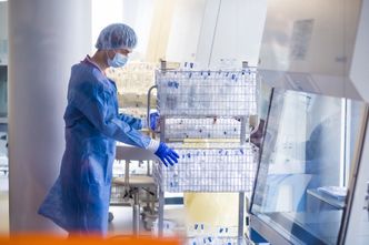 Koronawirus. Prawie pół miliona osób na kwarantannie. Ozdrowieńców przybywa wolniej niż zakażonych