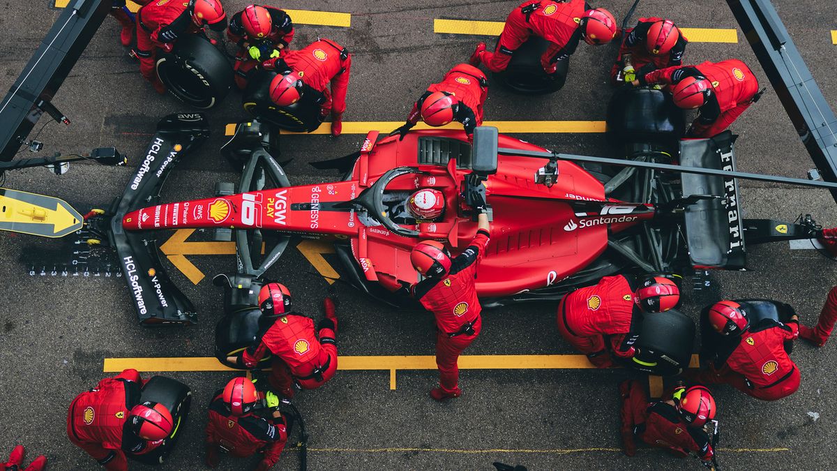 Zdjęcie okładkowe artykułu: Materiały prasowe / Ferrari / Na zdjęciu: Charles Leclerc