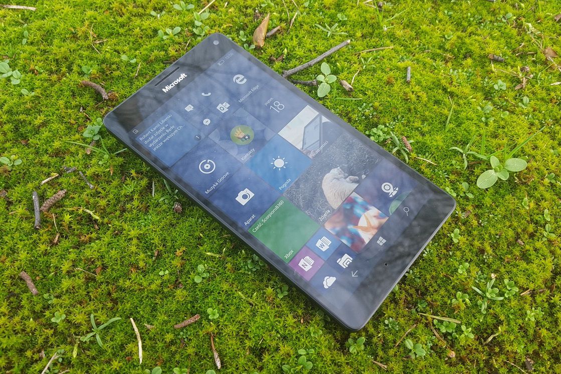 Lumia 950 XL – test drogiego smartfonu, który zawodzi zbyt często