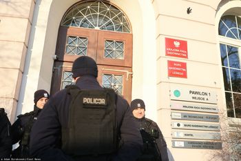 Przeszukanie w budynku KRS. Prokuratura podała powód