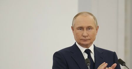 Perfidna zemsta. Putin chce ścigać prokuratora z Hagi