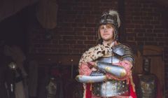 520 tys. widzów „Podróży z historią”. TVP2 wygrywa tylko z TVP1