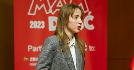 Schreiber upomina posła. Nie powiedział jej "dzień dobry"