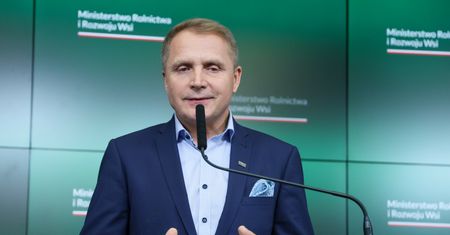 Dwie posady posła PSL. Ma służbowe auto, ale rozlicza kilometrówkę