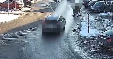 Gostynin. Przerażające nagranie z przejścia dla pieszych