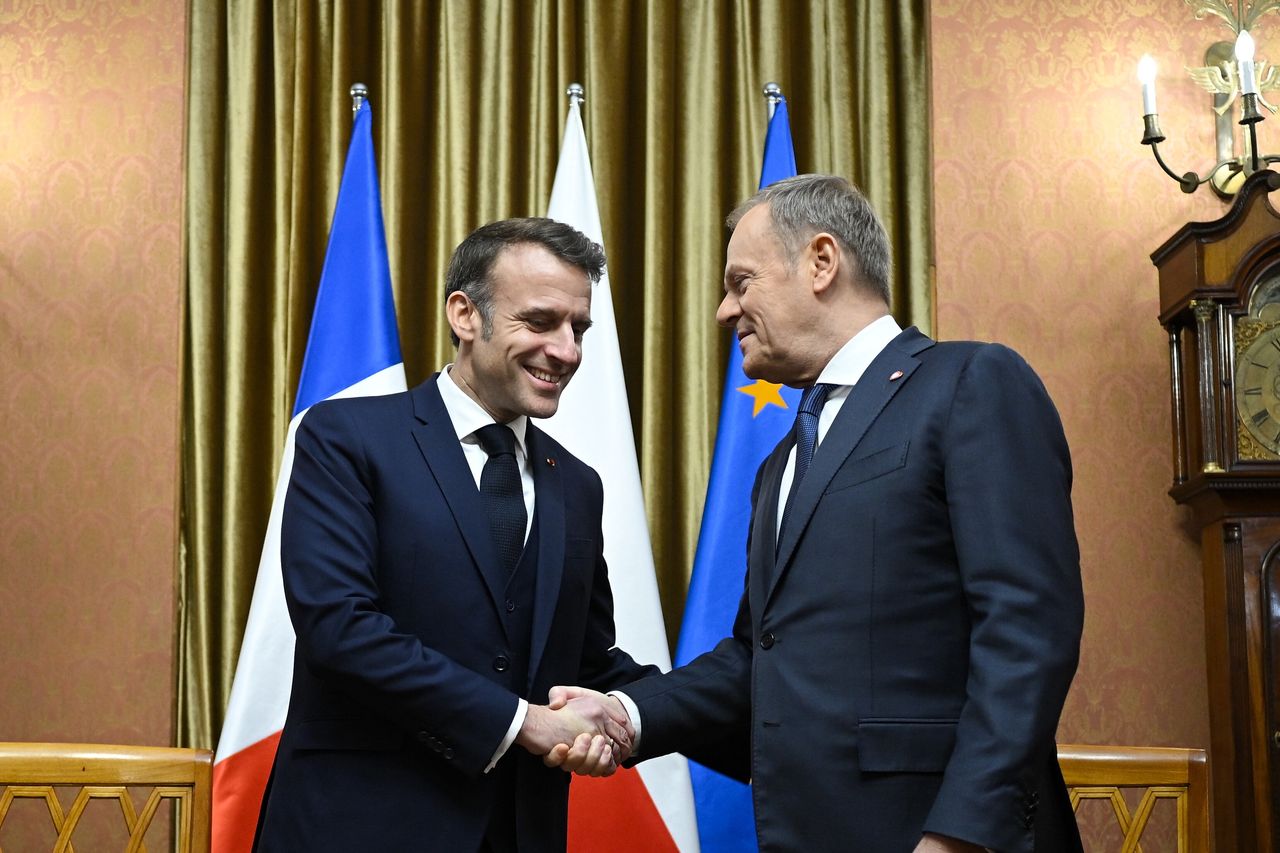 Macron w Warszawie. Stanowcze słowa Tuska. "Chcę przeciąć spekulacje"