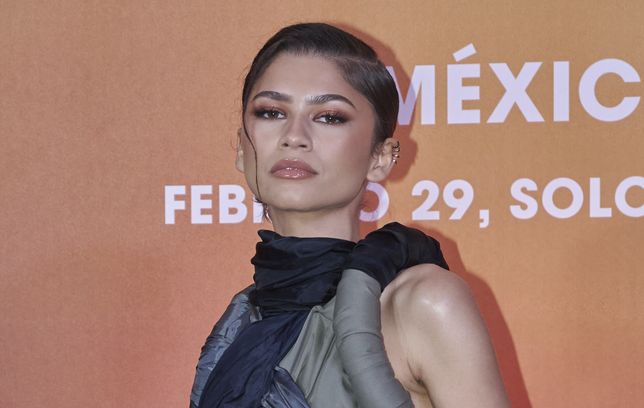 Zendaya na sesji zdjęciowej związanej promującej drugą część "Diuny"