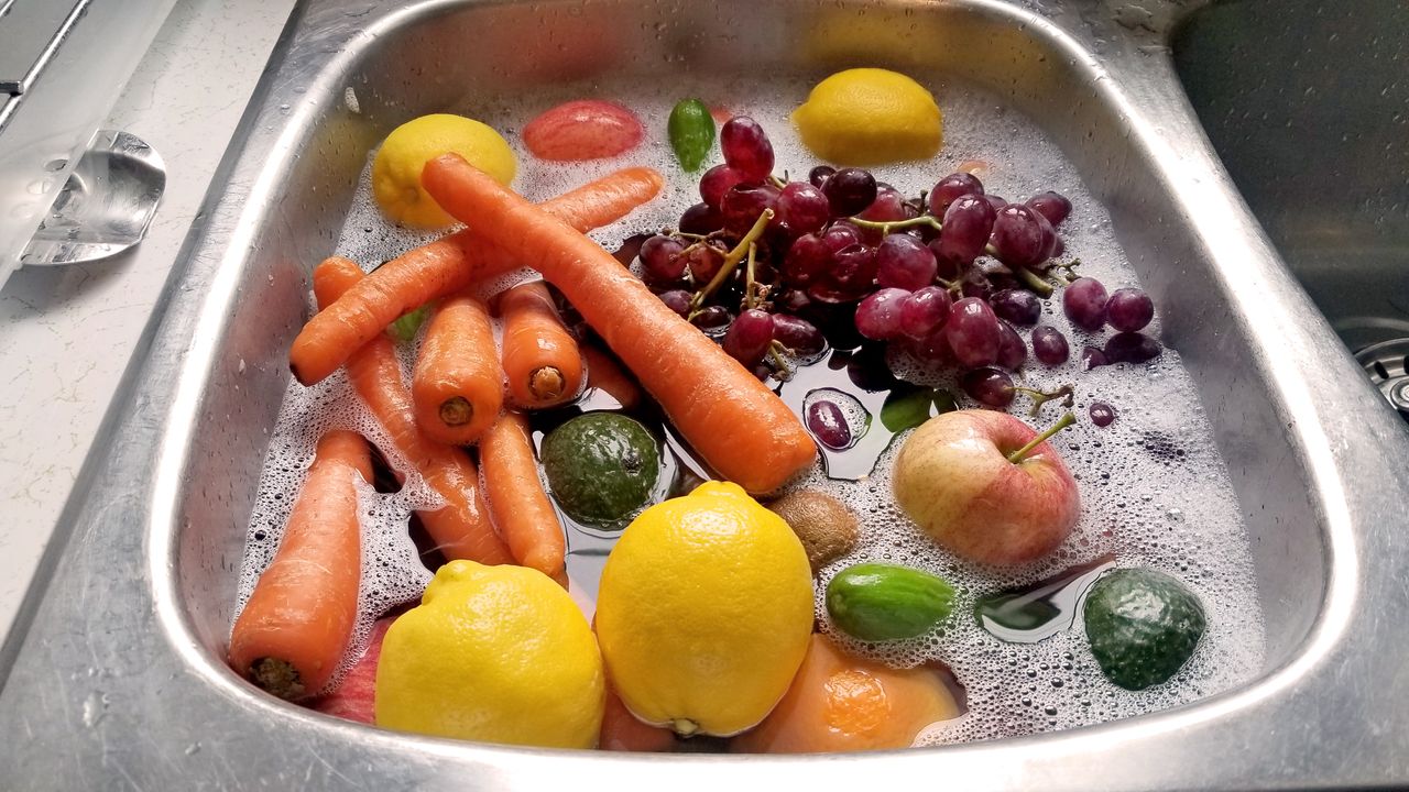 Mycie warzyw
