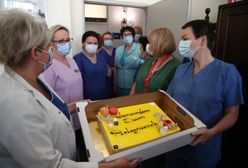 Koronawirus w Polsce. Międzynarodowy Dzień Pielęgniarki i Położnej. Minister Łukasz Szumowski złożył życzenia